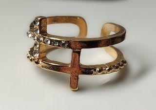 Anillo Dorado Ajustable con Cristales