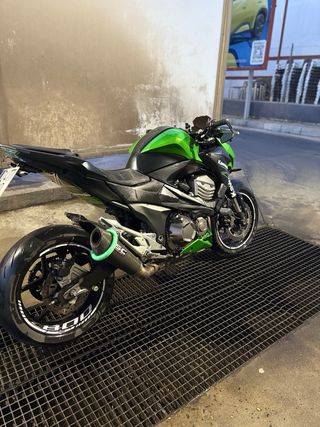 Kawasaki Z800 IMPOLUTA