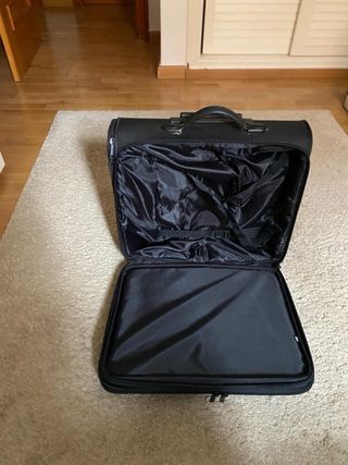 Maleta ejecutiva con ruedas