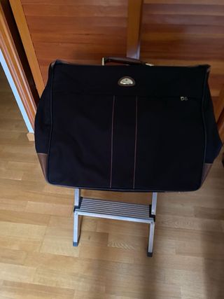 Portatrajes Samsonite Negro y Marrón