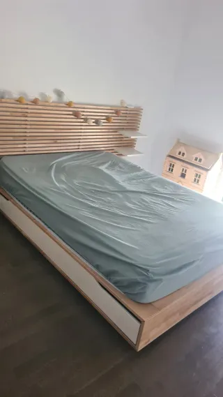 Cama IKEA MANDAL 135x200.