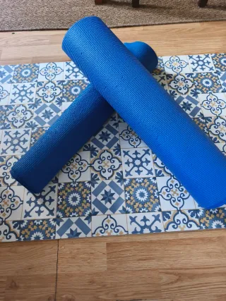 2 Esterilla de yoga azul