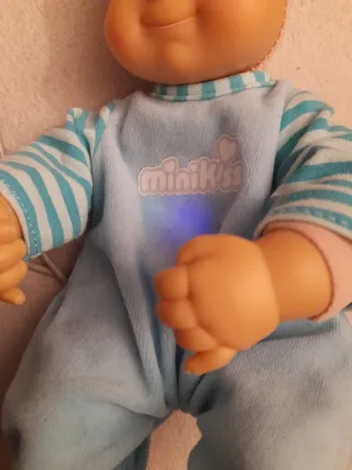 Pijama de muñeco  Minikiss Smoby + regalo muñeca