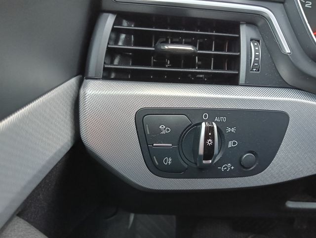 Audi A4 2.0 TDI 110kW150CV S tronic sport edit