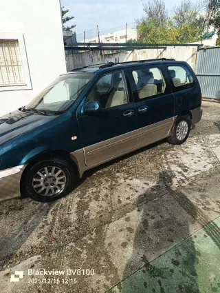 KIA Carnival 2005