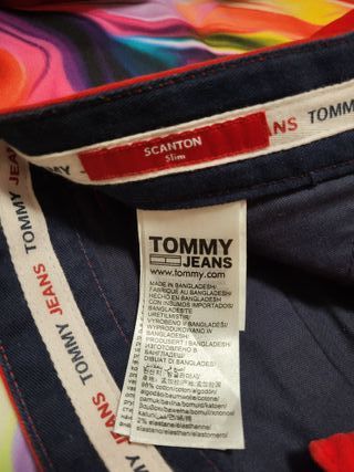 Pantalones vaqueros. Cortos. Tommy Hilfiger