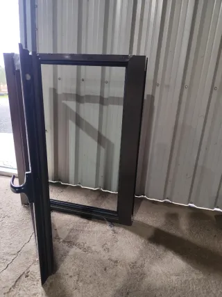 Ventana abatible oscilo batiente RPT