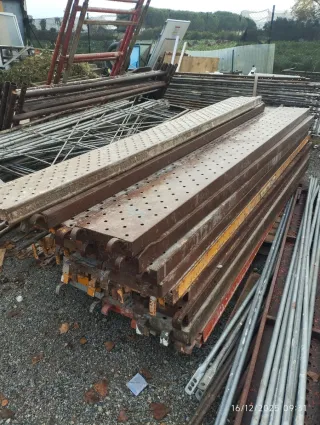 Pasarelas de andamio 3 metros 28 unidades