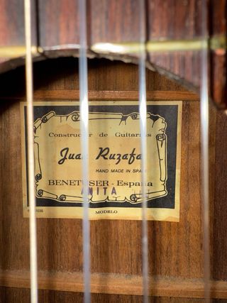 Guitarra Española Artesanal + Funda