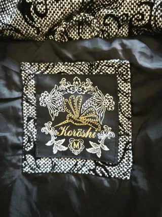 Chaquetón Koroshi estampado