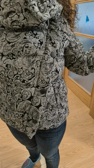 Chaquetón Koroshi estampado