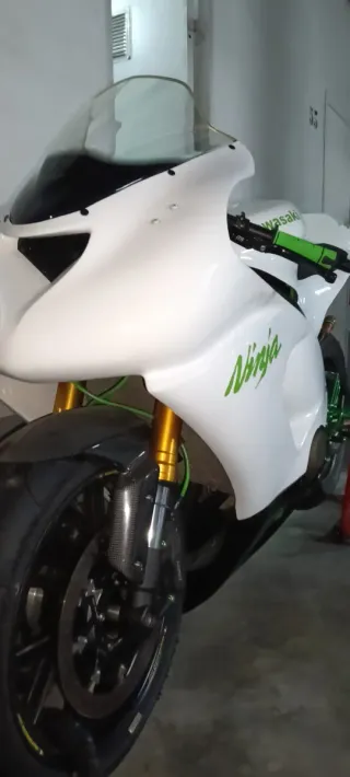 Kawasaki ZX6R 636 Circuito