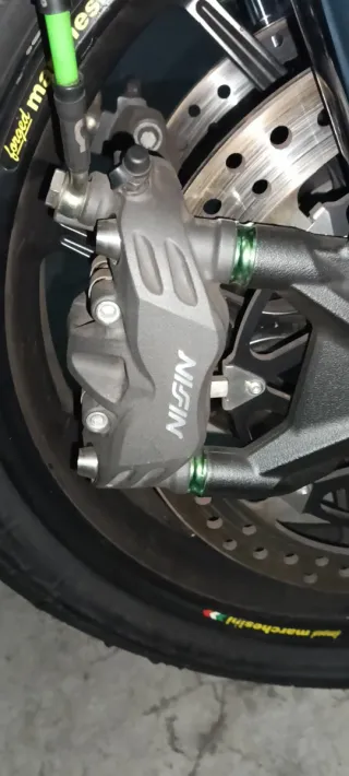Kawasaki ZX6R 636 Circuito