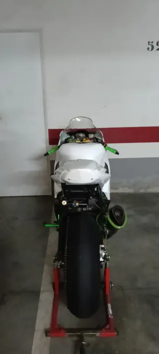 Kawasaki ZX6R 636 Circuito