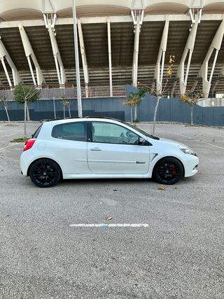 Renault Nuevo Clio RS 20 Aniversario 2.0 200 3p. E5
