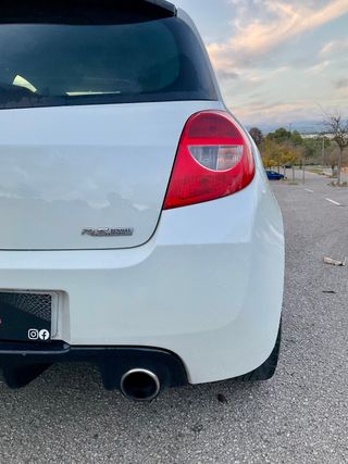 Renault Nuevo Clio RS 20 Aniversario 2.0 200 3p. E5