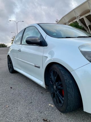 Renault Nuevo Clio RS 20 Aniversario 2.0 200 3p. E5