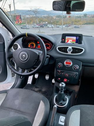 Renault Nuevo Clio RS 20 Aniversario 2.0 200 3p. E5