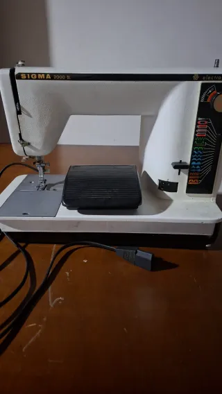 Máquina de coser Sigma 2000 SL