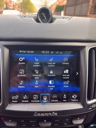 Maserati Levante 430cv