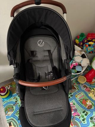 Carrito bebé 3 en 1: capazo, silla y sillita