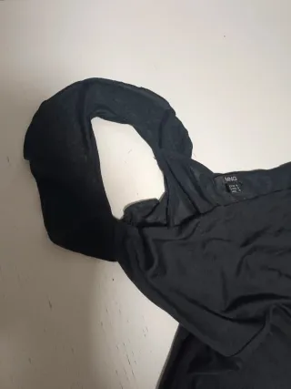 Camiseta Mango semitransparente. Talla M