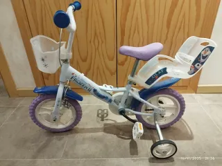 Bicicleta Frozen como nueva