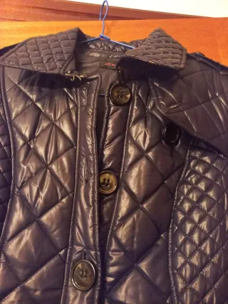 Abrigo acolchado negro talla m