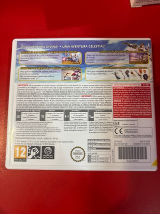 Kid Icarus Uprising 3DS completo