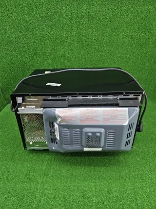 Horno Microondas Panasonic NN-C69KSMEPG Grill