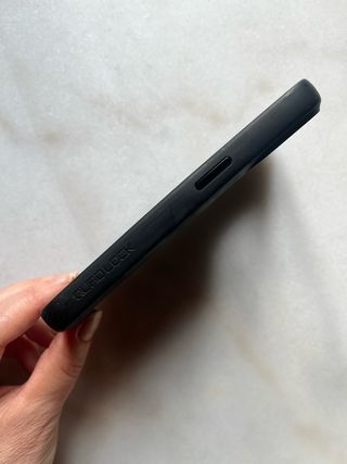 QUAD LOCK Mag Compatible Case iPhone 15 Pro