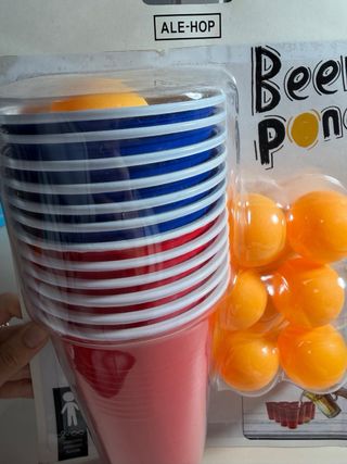 Juego Beer Pong Vasos y Pelotas