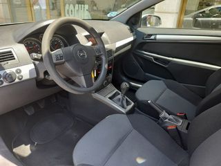 Opel Astra GTC 1.6 16v Enjoy
