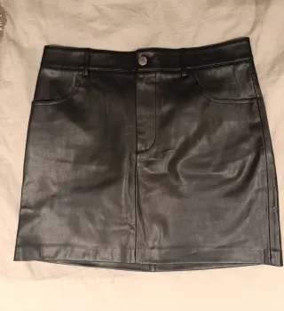 Falda efecto piel Mango Talla M