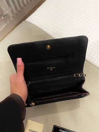 Bolso Chanel Negro y Dorado