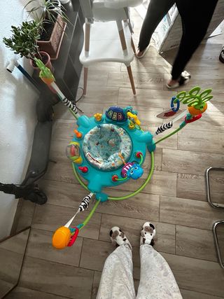 Saltarín y centro de actividades para bebé
