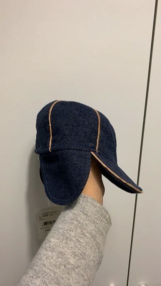 Berretto neonato Alviero Martini con paraorecchie