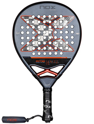 Pala NOX AT10 Luxury Genius 18K Alum 2025 (nueva)