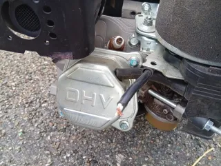 Motor 4 tiempos 6.5 HP tipo Honda