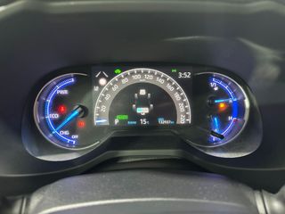Toyota RAV4 220H Advance