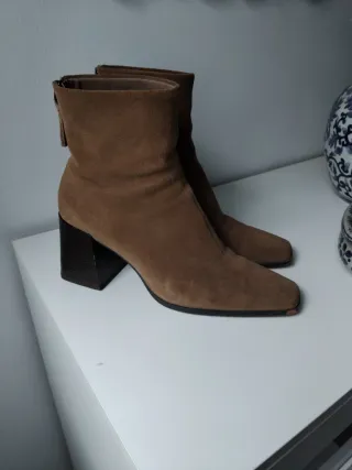 Botas serraje marrón tacón