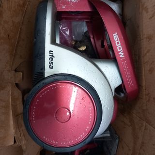 Depósito y tubos aspiradora Ufesa