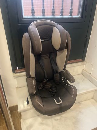 Asiento coche infantil negro