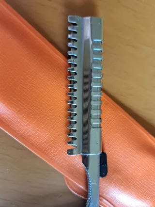 Navaja Feather Hair Shaper Colección