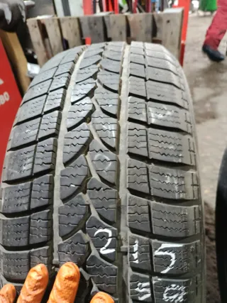 Neumáticos 215/50 R17