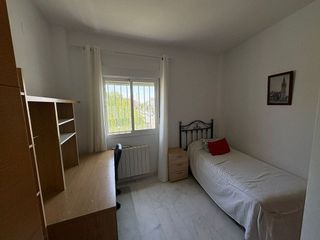 Casa pareada en venta en Sanlúcar la Mayor