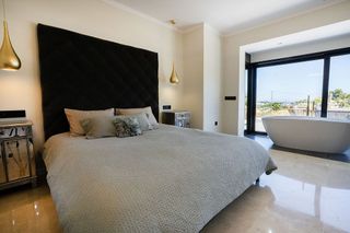 Casa en alquiler en Benahavís