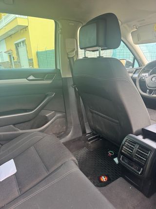 Volkswagen Passat 2018 averiado