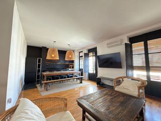 Piso en alquiler en Mercado en Alicante