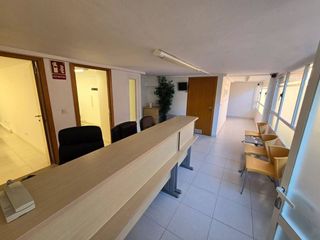 Oficina en alquiler en Pardinyes - Riu Segre - Mitjana en Lleida